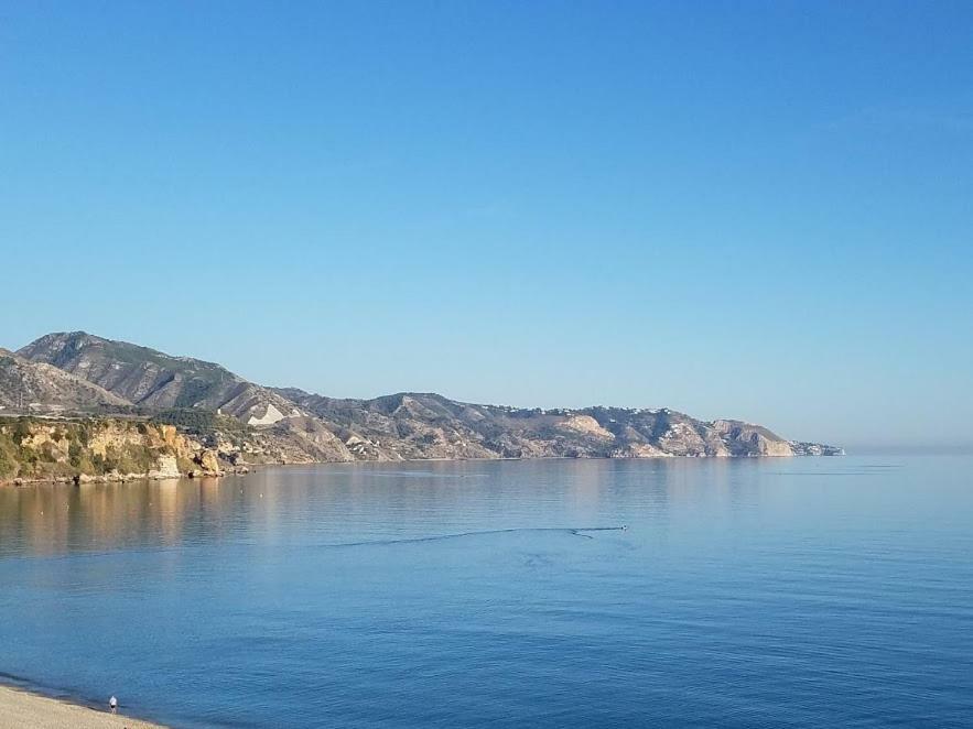 Maravilloso Apartamento Nerja Exterior photo